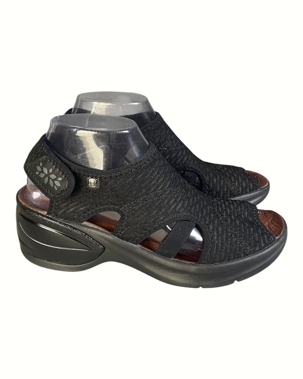Bzees Women’s Black Dream Wedge Open Toe Stretch Sandals Size-8M